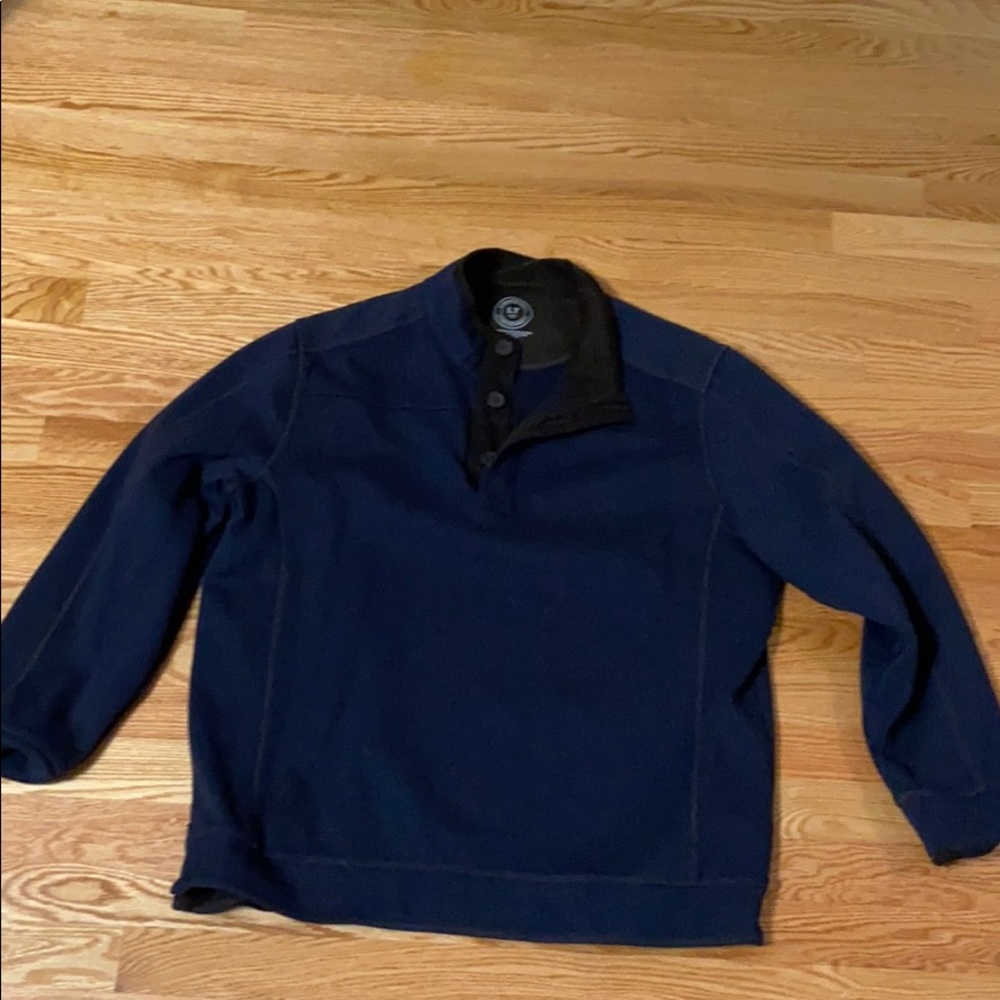 navy half button down, nicer.